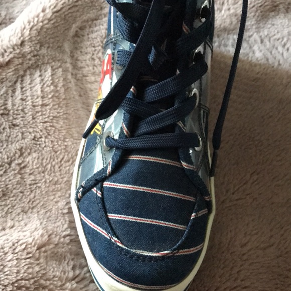 Size 7 Donald Duck Edition high tops by Spring - Picture 5 of 6